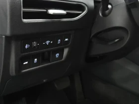 Hyundai Sonata  2.0 Premium, снимка 17