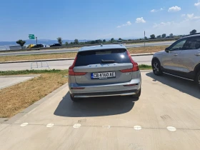 Volvo V60 Cross Country B4, снимка 3