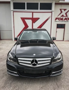  Mercedes-Benz 220