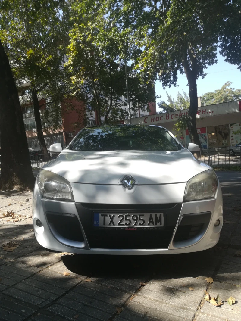 Renault Megane, снимка 2 - Автомобили и джипове - 42054304