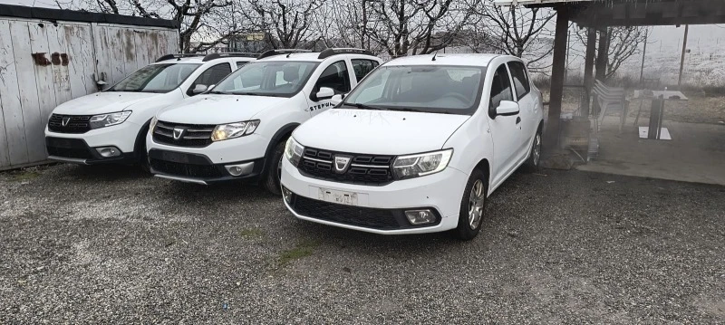 Dacia Sandero 1.5, снимка 9 - Автомобили и джипове - 47626470