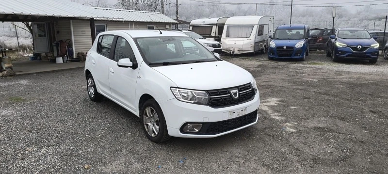 Dacia Sandero 1.5, снимка 8 - Автомобили и джипове - 47626470