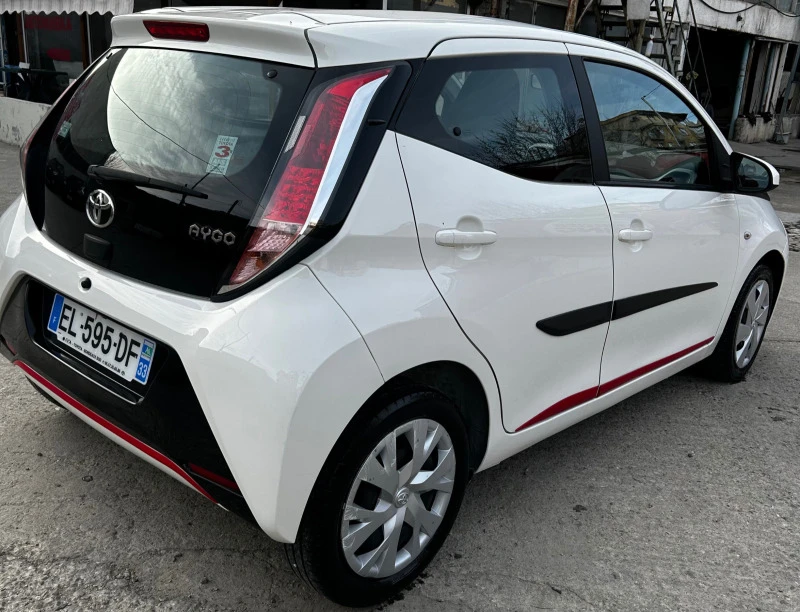 Toyota Aygo, снимка 4 - Автомобили и джипове - 47175890