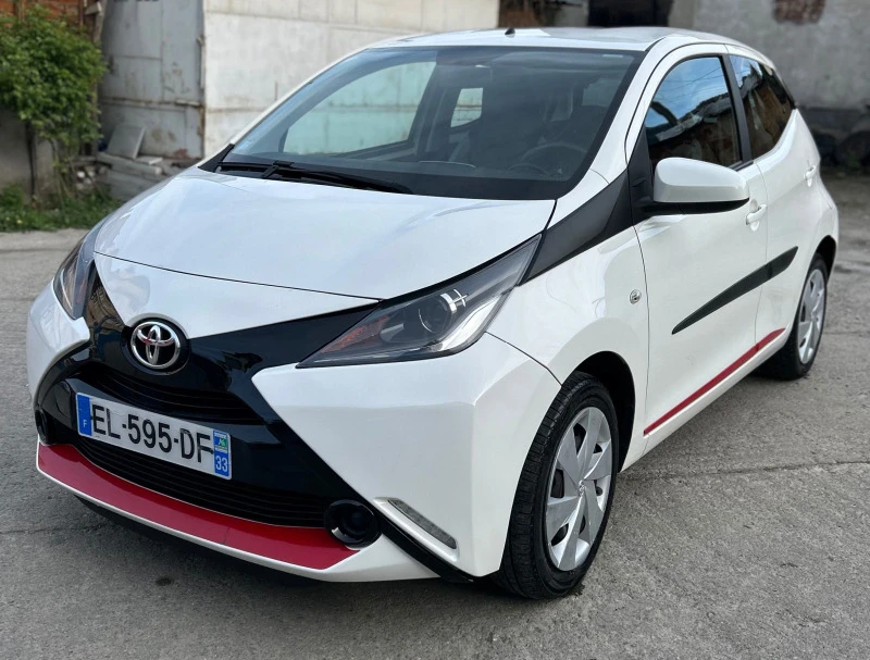 Toyota Aygo, снимка 1 - Автомобили и джипове - 47175890