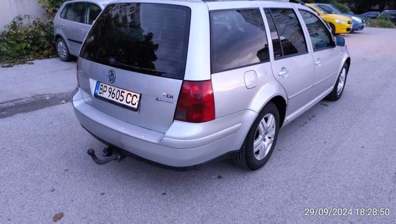 VW Golf, снимка 4 - Автомобили и джипове - 47426251