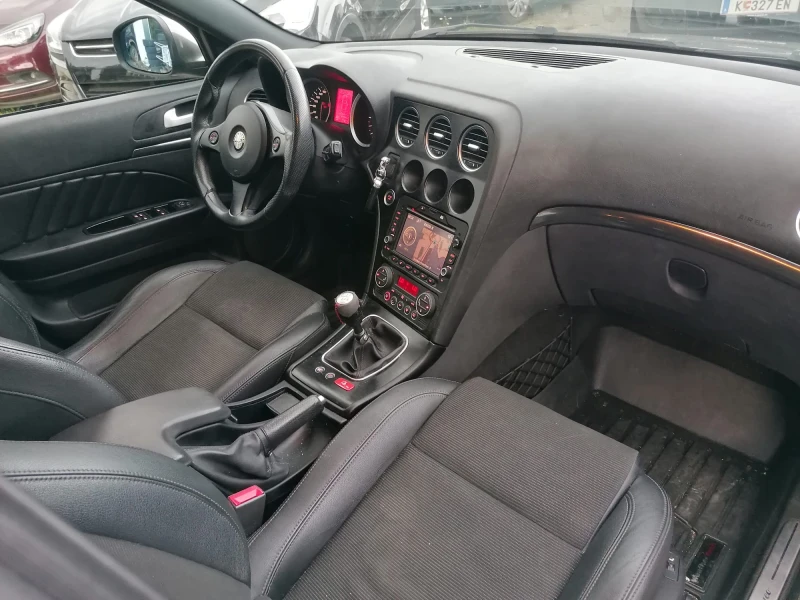 Alfa Romeo 159, снимка 11 - Автомобили и джипове - 47436945