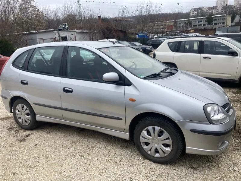 Nissan Almera tino, снимка 3 - Автомобили и джипове - 48238662