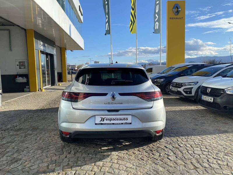 Renault Megane 1.3 TCe 140к.с., снимка 5 - Автомобили и джипове - 48295317