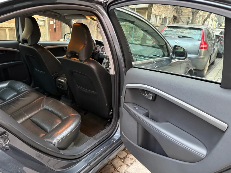 Volvo S80 2.0D 163к.с., снимка 11 - Автомобили и джипове - 49298632