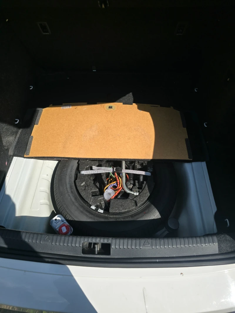 Skoda Octavia TDI Facelift, снимка 14 - Автомобили и джипове - 50767247