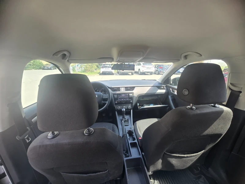 Skoda Octavia TDI Facelift, снимка 8 - Автомобили и джипове - 50767247