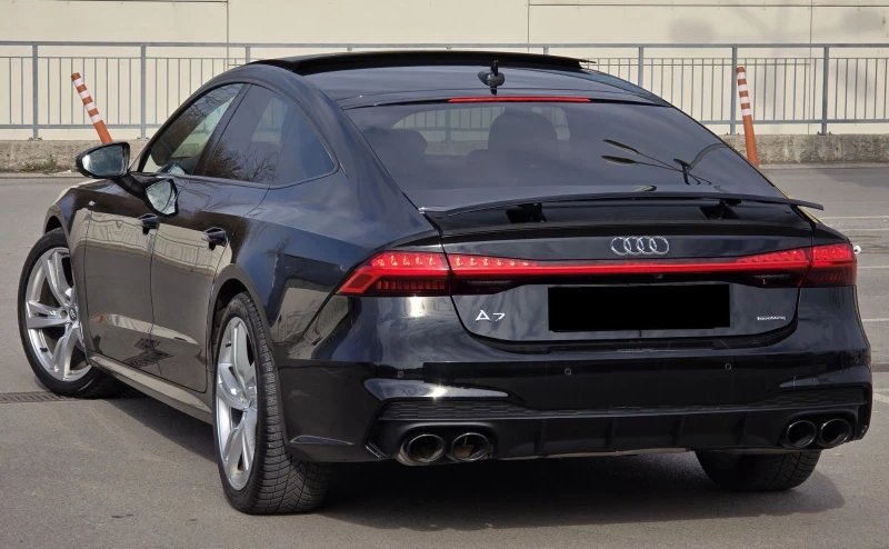 Audi A7 * S-LINE* Head Up* Вакум* DISTR* 3DCAM* B&O, снимка 4 - Автомобили и джипове - 51198649