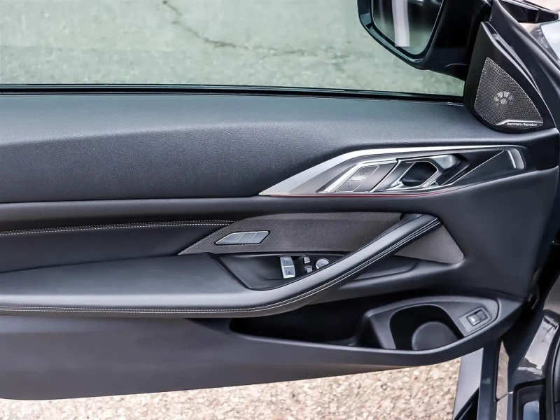 BMW M4 Competition xDrive * CARFAX* * АвтоКредит* , снимка 12 - Автомобили и джипове - 52554064