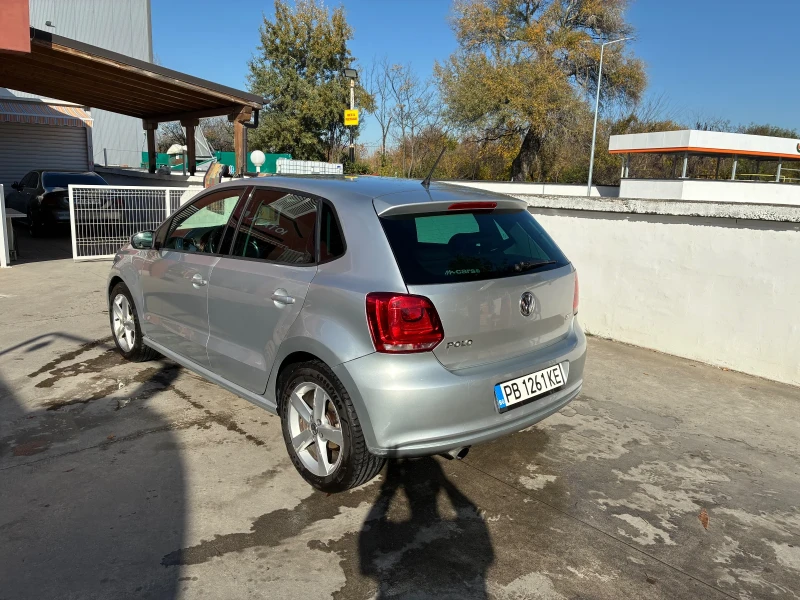 VW Polo 1.6 TDI 90 кс климатроник , снимка 4 - Автомобили и джипове - 52891552