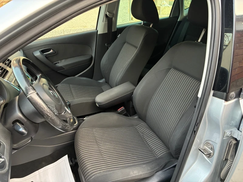 VW Polo 1.6 TDI 90 кс климатроник , снимка 6 - Автомобили и джипове - 52891552