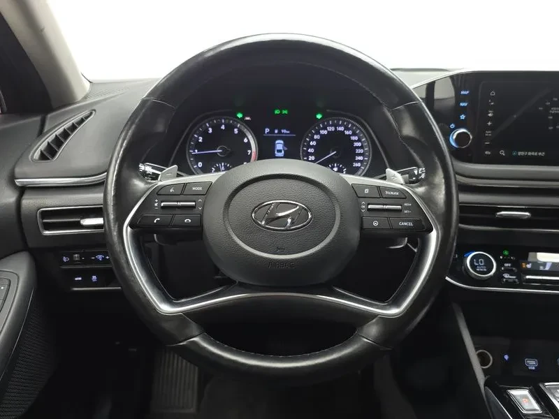 Hyundai Sonata  2.0 Premium, снимка 13 - Автомобили и джипове - 56163608