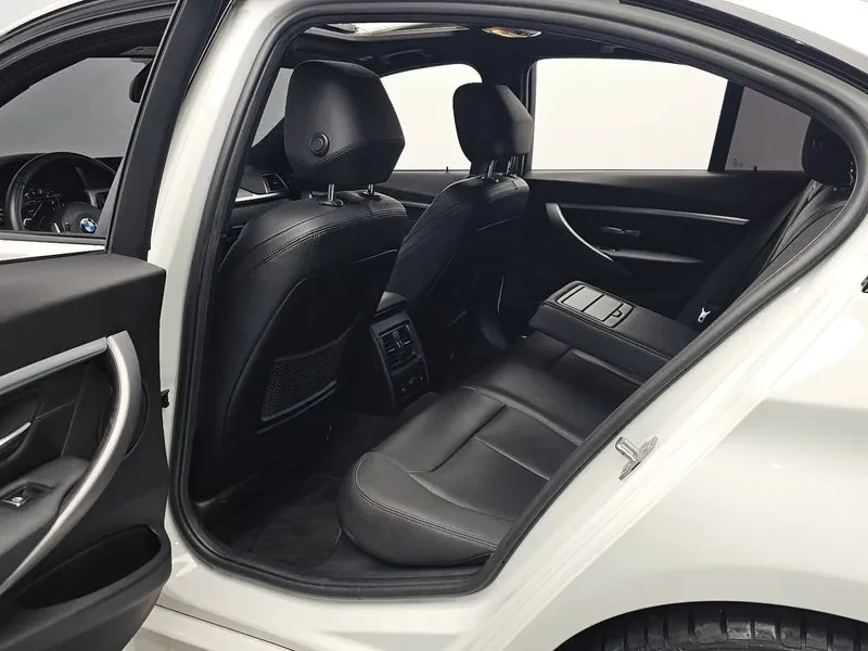 BMW 330 I M Sports Shadow/ ��������� ����������/ Hade up | Mobile.bg � ����������� 11