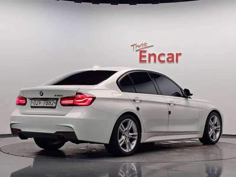 BMW 330 I M Sports Shadow/ ��������� ����������/ Hade up | Mobile.bg � ����������� 2