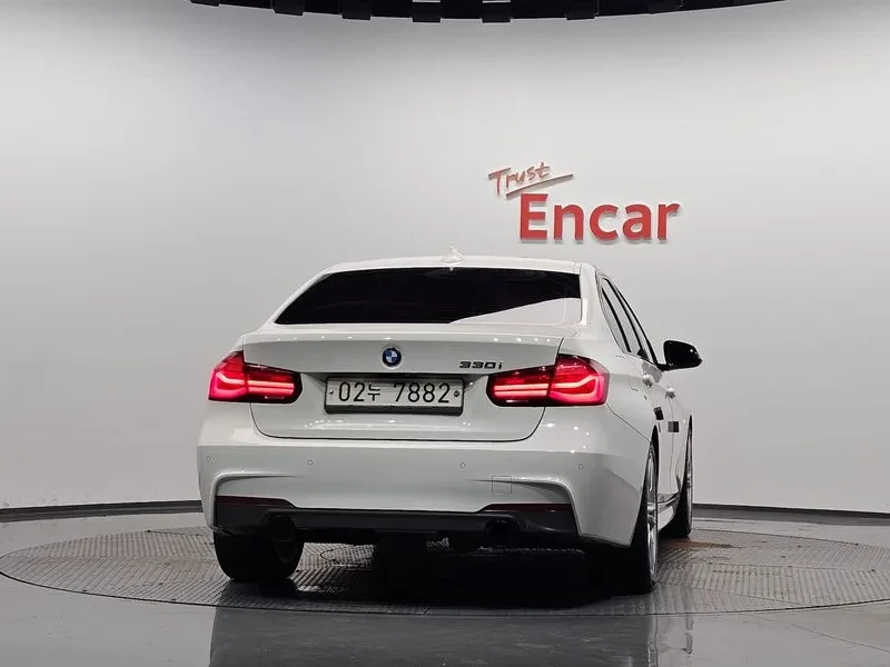 BMW 330 I M Sports Shadow/ ��������� ����������/ Hade up | Mobile.bg � ����������� 3