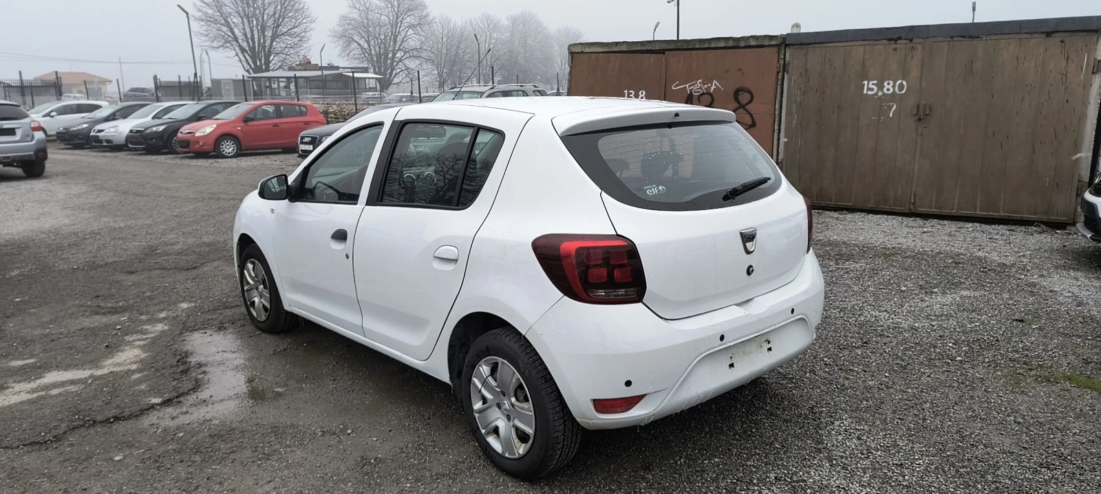 Dacia Sandero 1.5 - изображение 2