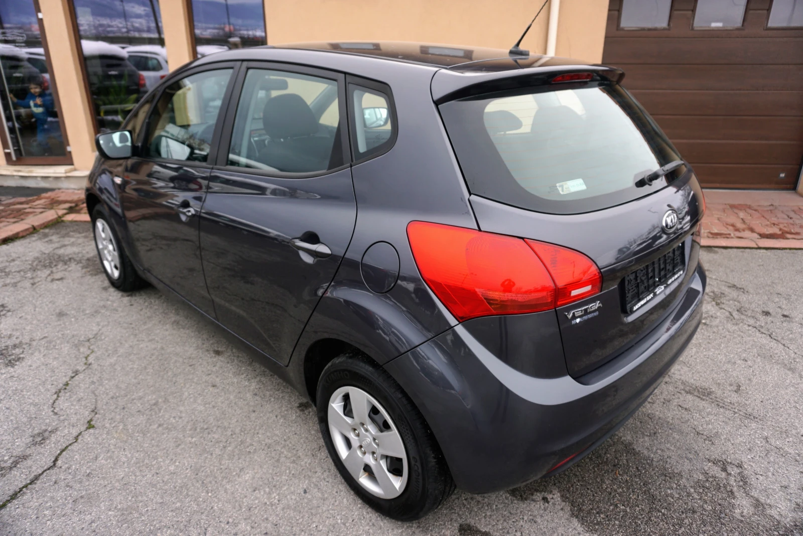 Kia Venga 1.4 CVVT ACTIVE - изображение 4