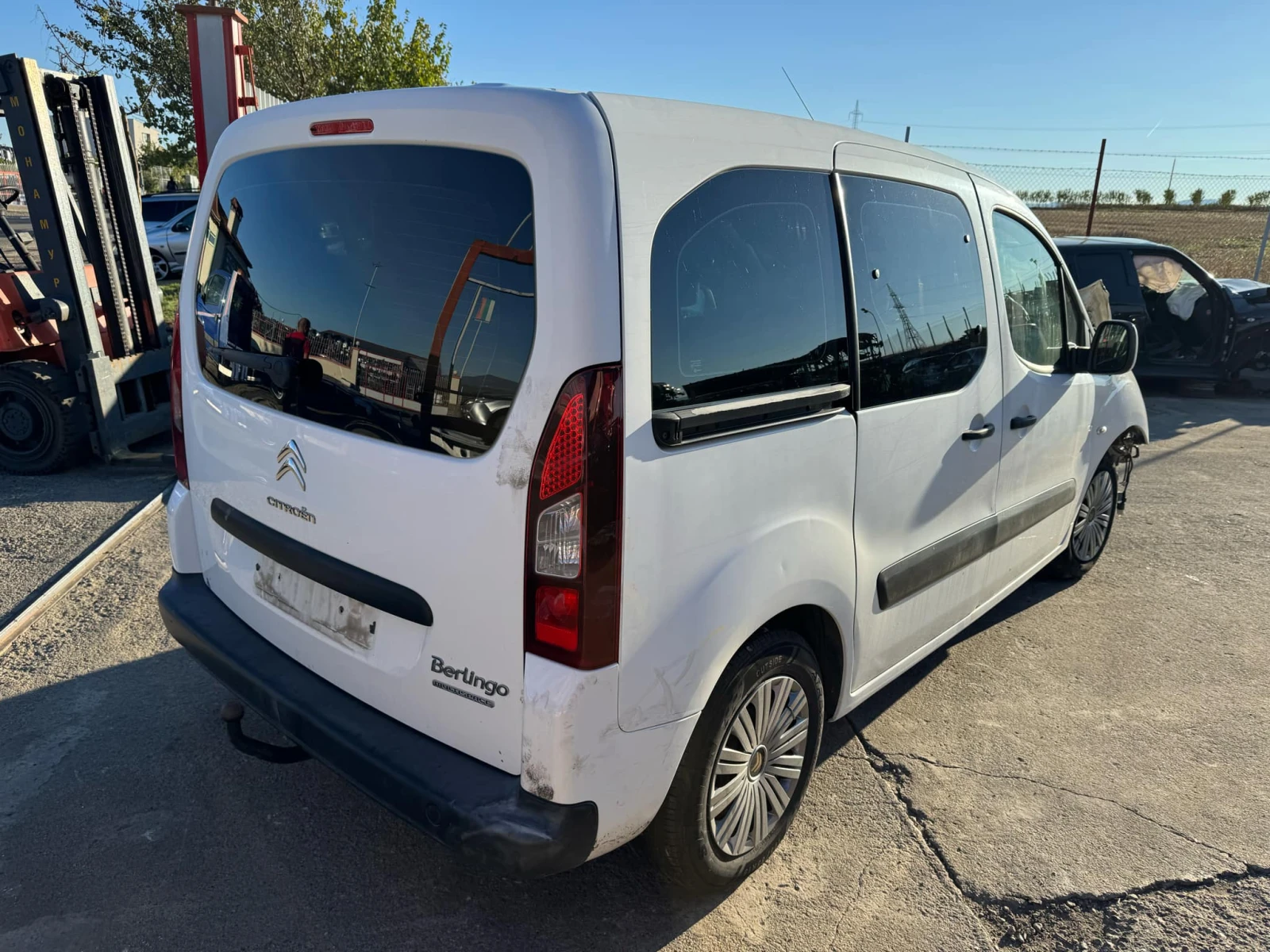 Citroen Berlingo 1.6 - изображение 2