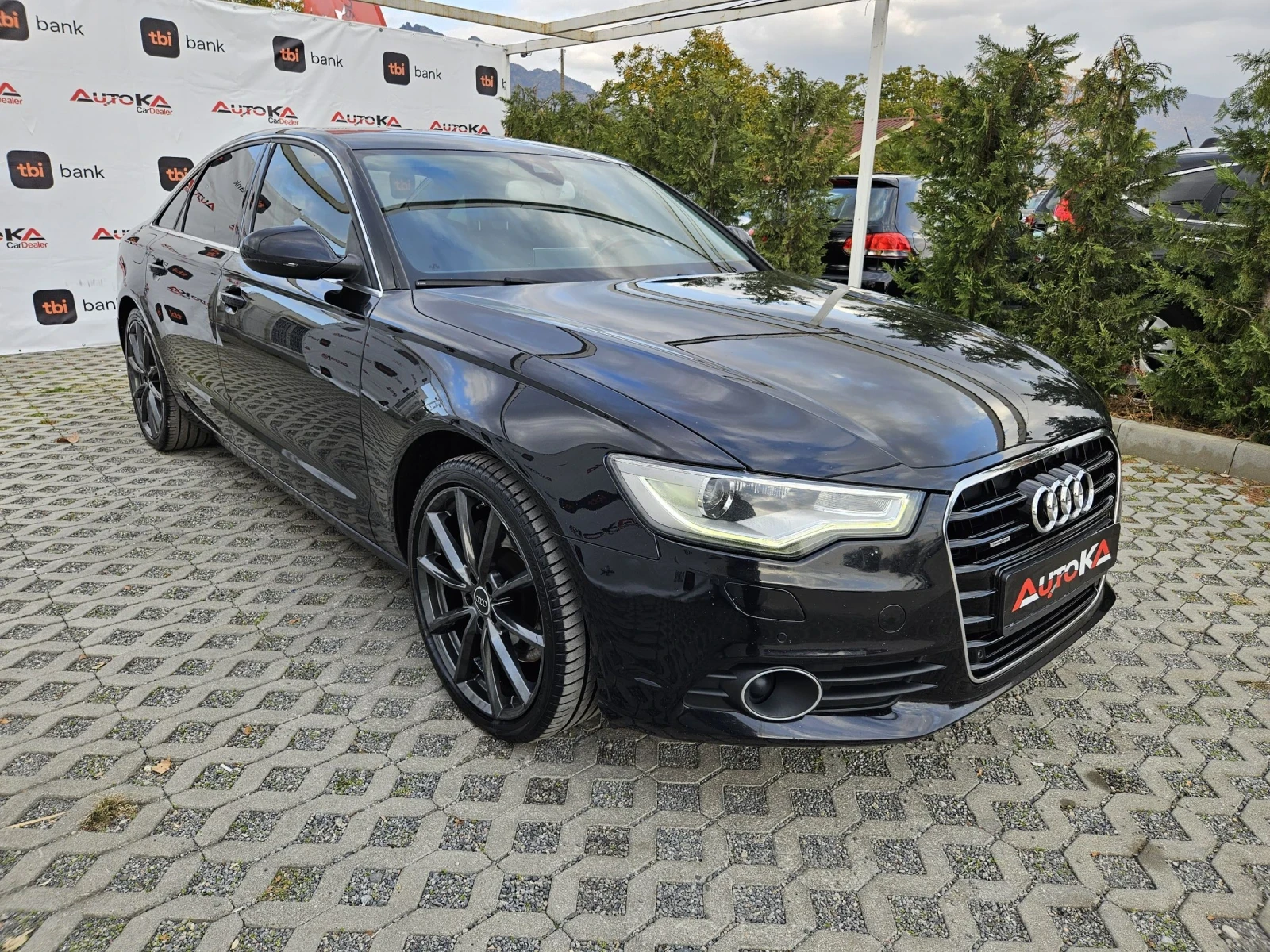 Audi A6 3.0TDI-245кс= 4x4= DISTRONIC= МАСАЖ= ОБДУХВАНЕ= LE - изображение 2