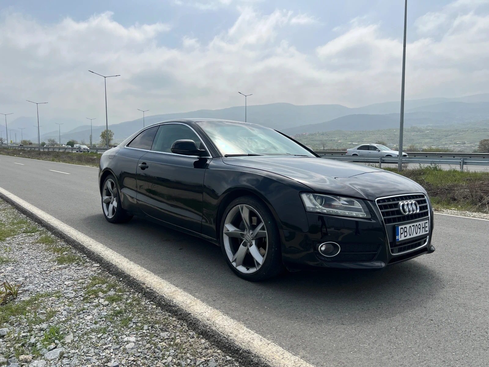 Audi A5 2.7 TDI РЪЧНИ СКОРОСТИ! - изображение 8