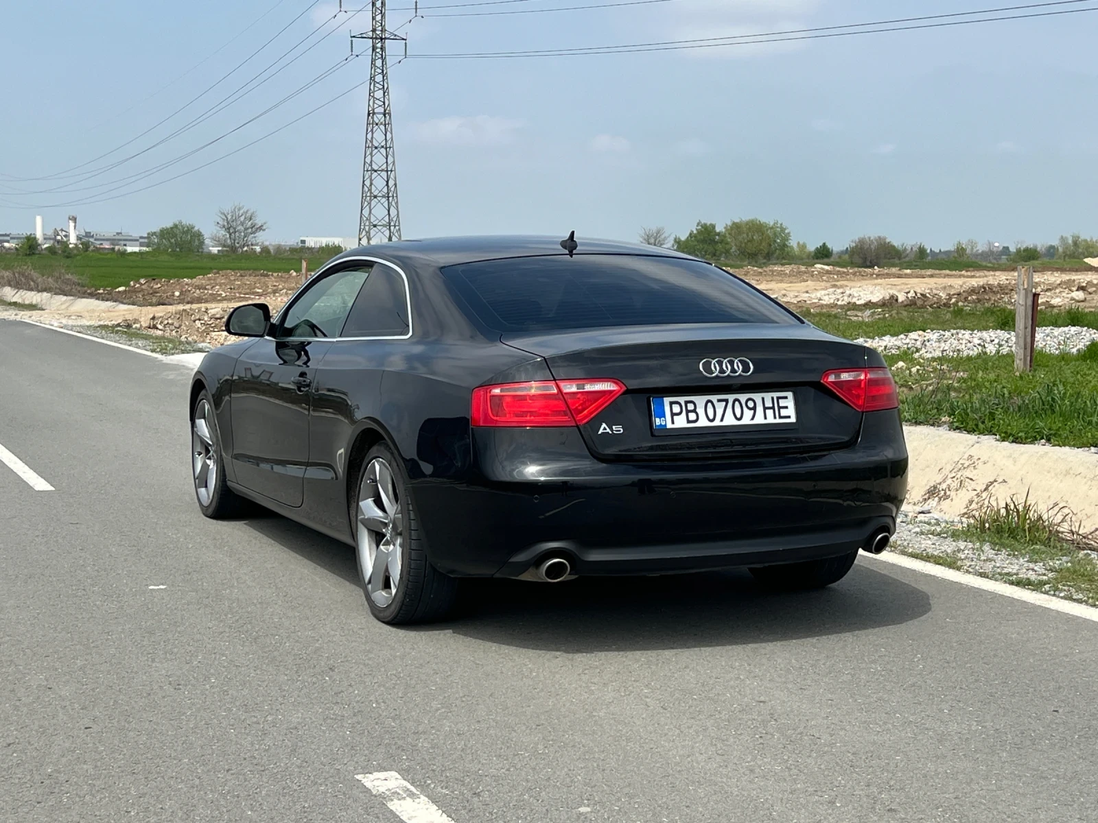 Audi A5 2.7 TDI РЪЧНИ СКОРОСТИ! - изображение 5