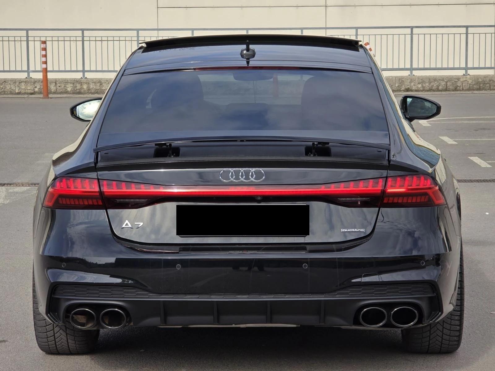 Audi A7 * S-LINE* Head Up* Вакум* DISTR* 3DCAM* B&O - изображение 2
