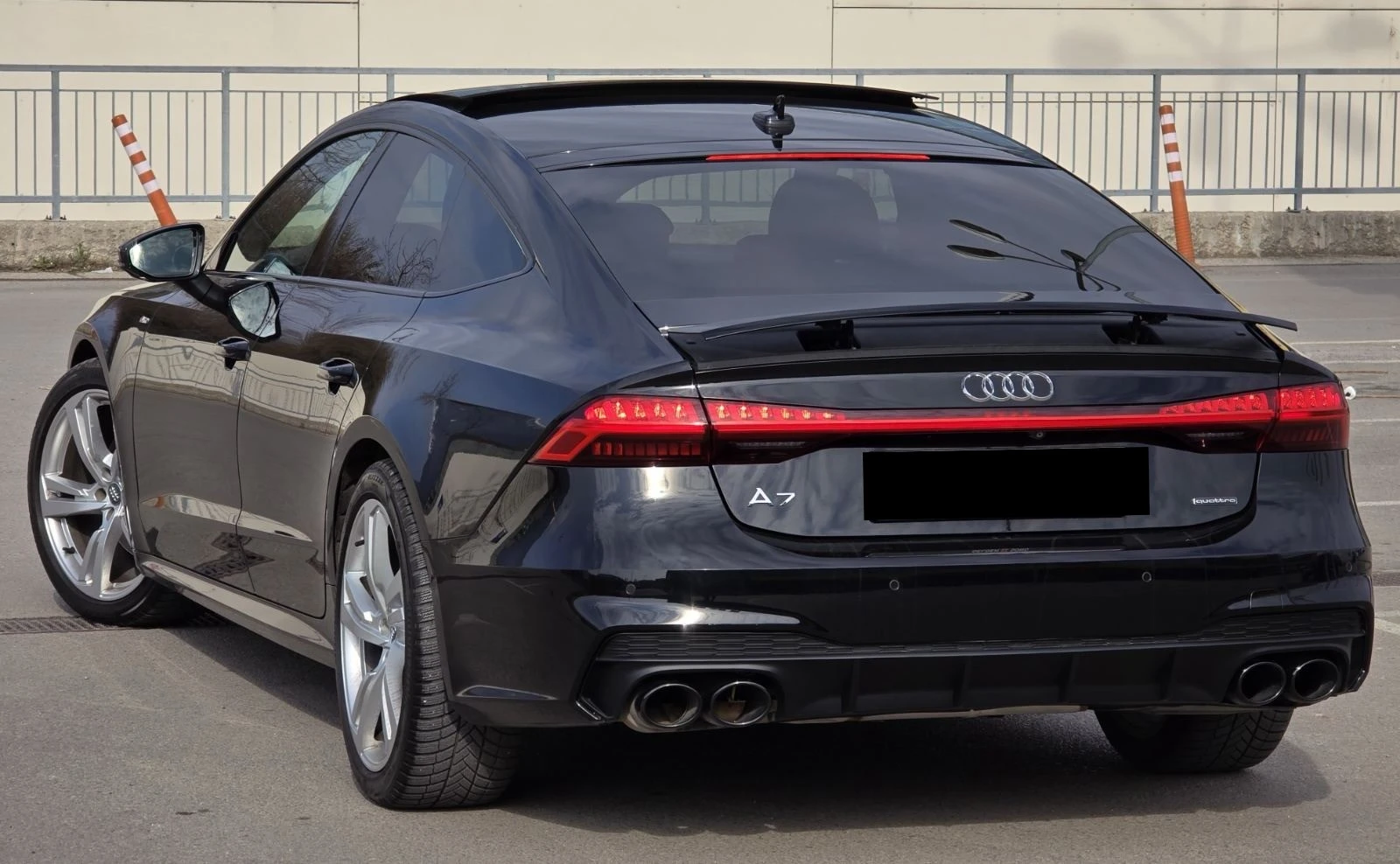 Audi A7 * S-LINE* Head Up* Вакум* DISTR* 3DCAM* B&O - изображение 4