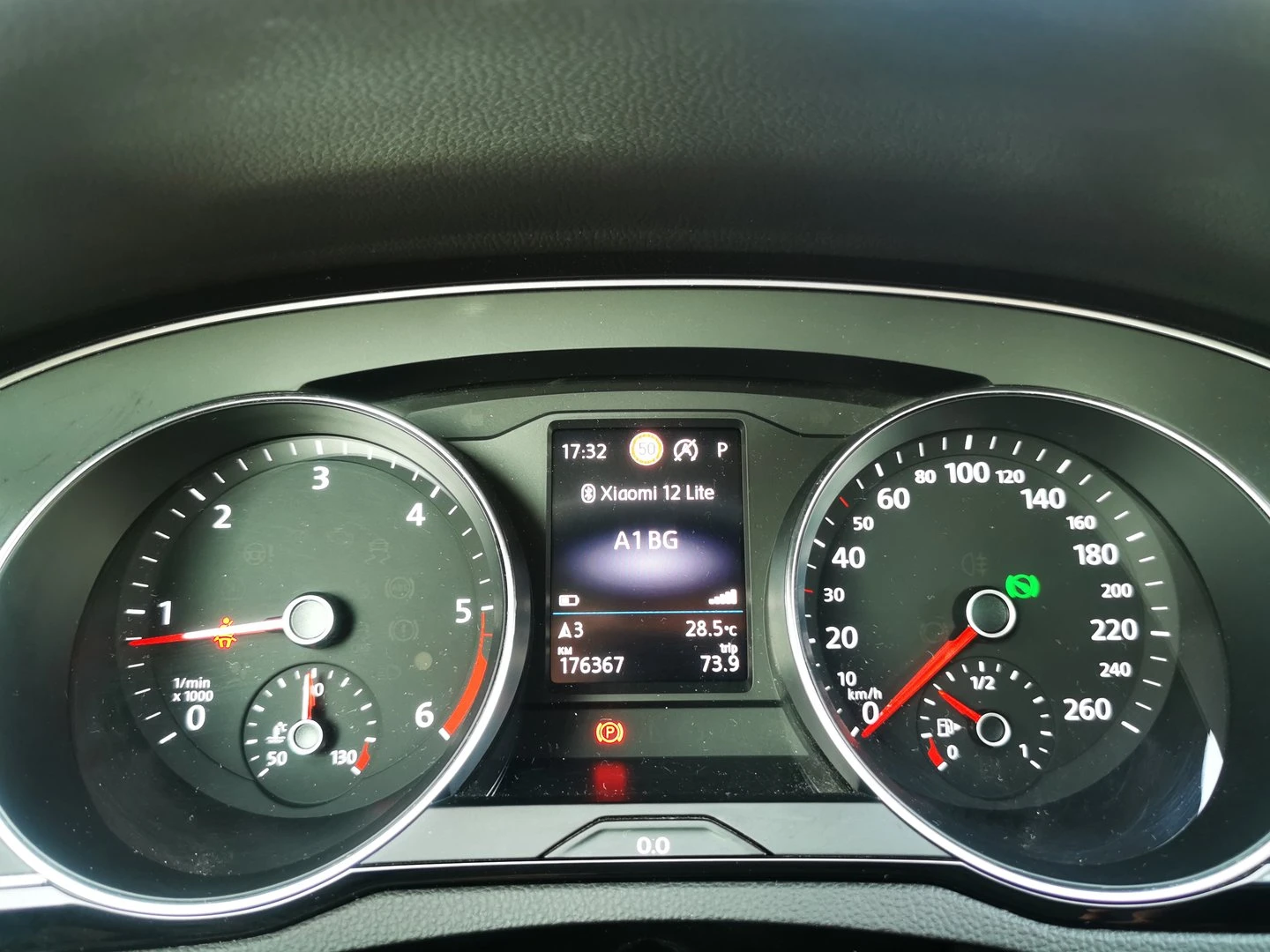 VW Passat VW Passat Var. Business 2.0 TDI SCR DSG - изображение 10