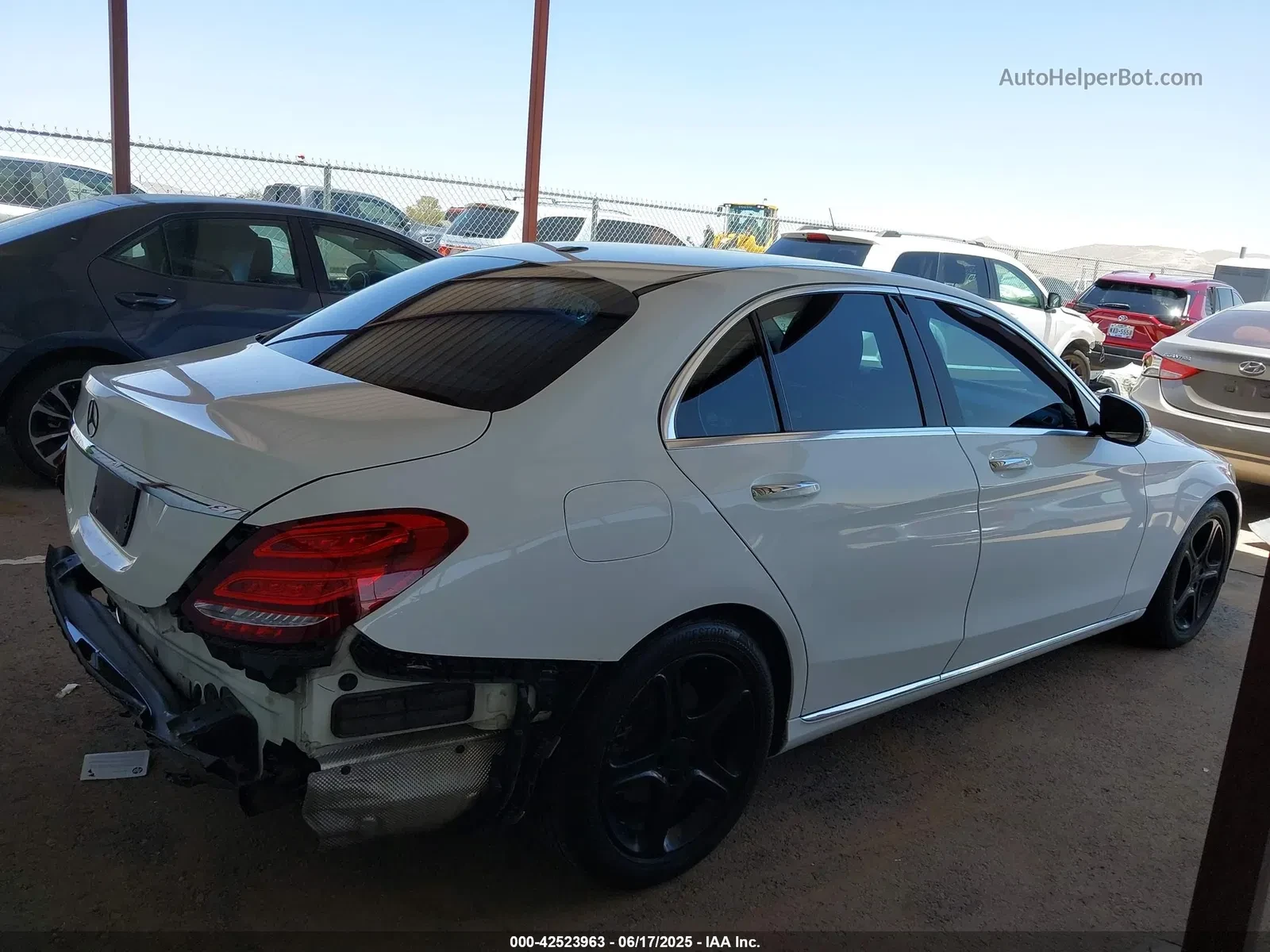 Mercedes-Benz C 300 2017 MERCEDES-BENZ C 300 LUXURY/SPORT - изображение 9