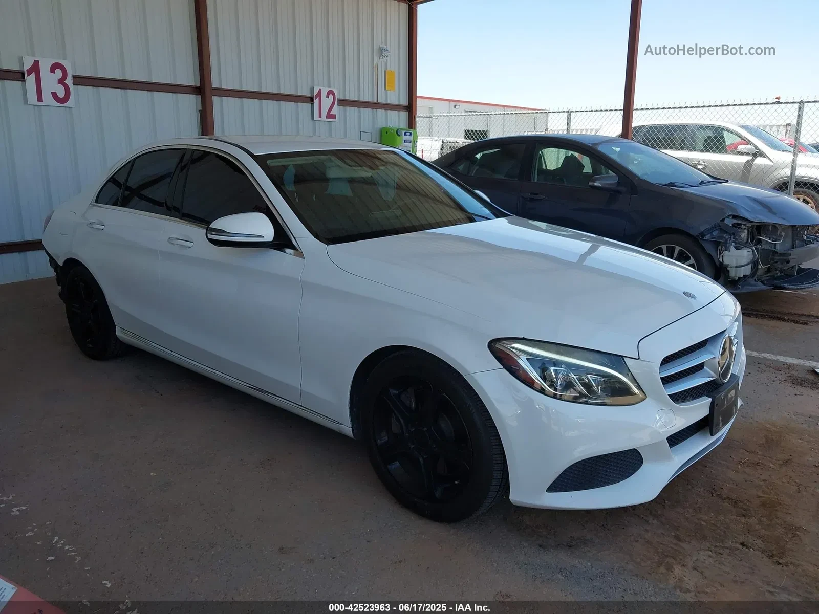 Mercedes-Benz C 300 2017 MERCEDES-BENZ C 300 LUXURY/SPORT - изображение 3