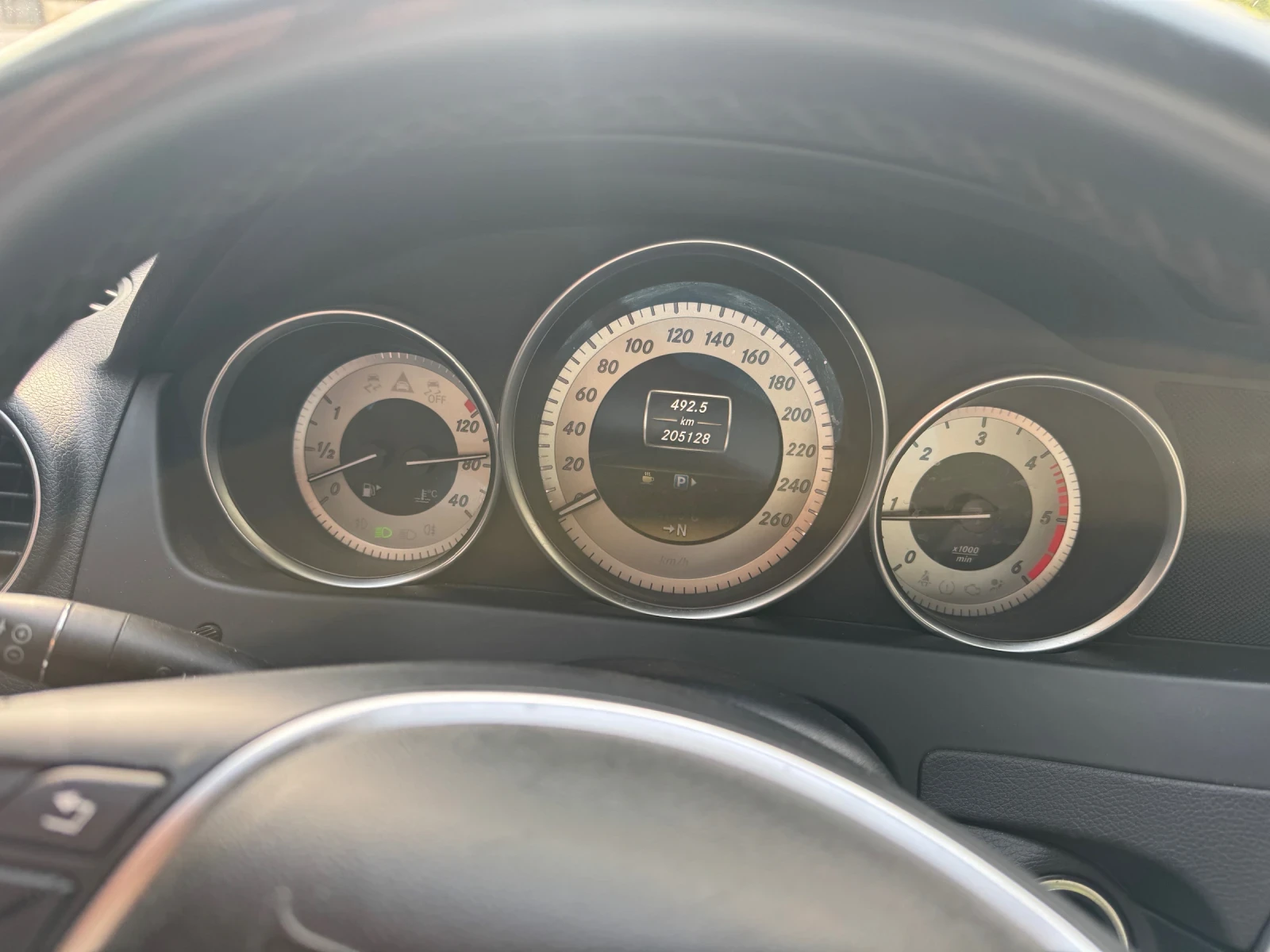 Mercedes-Benz C 220 Facelift/ AMG/ Обслужен - изображение 9