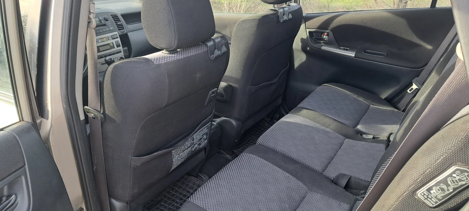 Toyota Corolla verso  - изображение 6