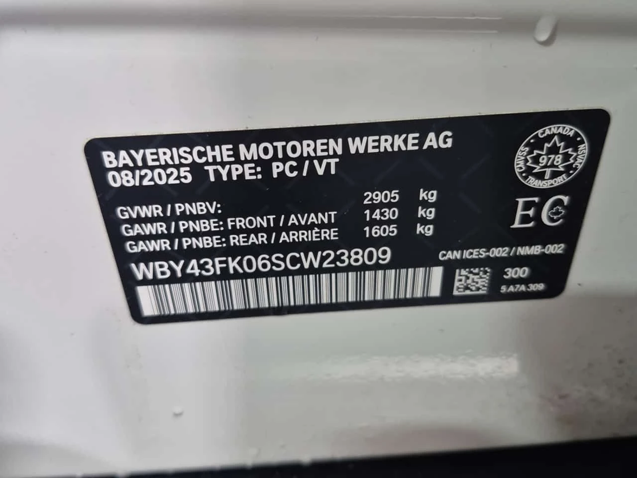 BMW i5 * M60 XDRIVE * CARFAX * БЕЗ ПЪРВОНАЧАЛНА ВНОСКА, снимка 15 - Автомобили и джипове - 53756206