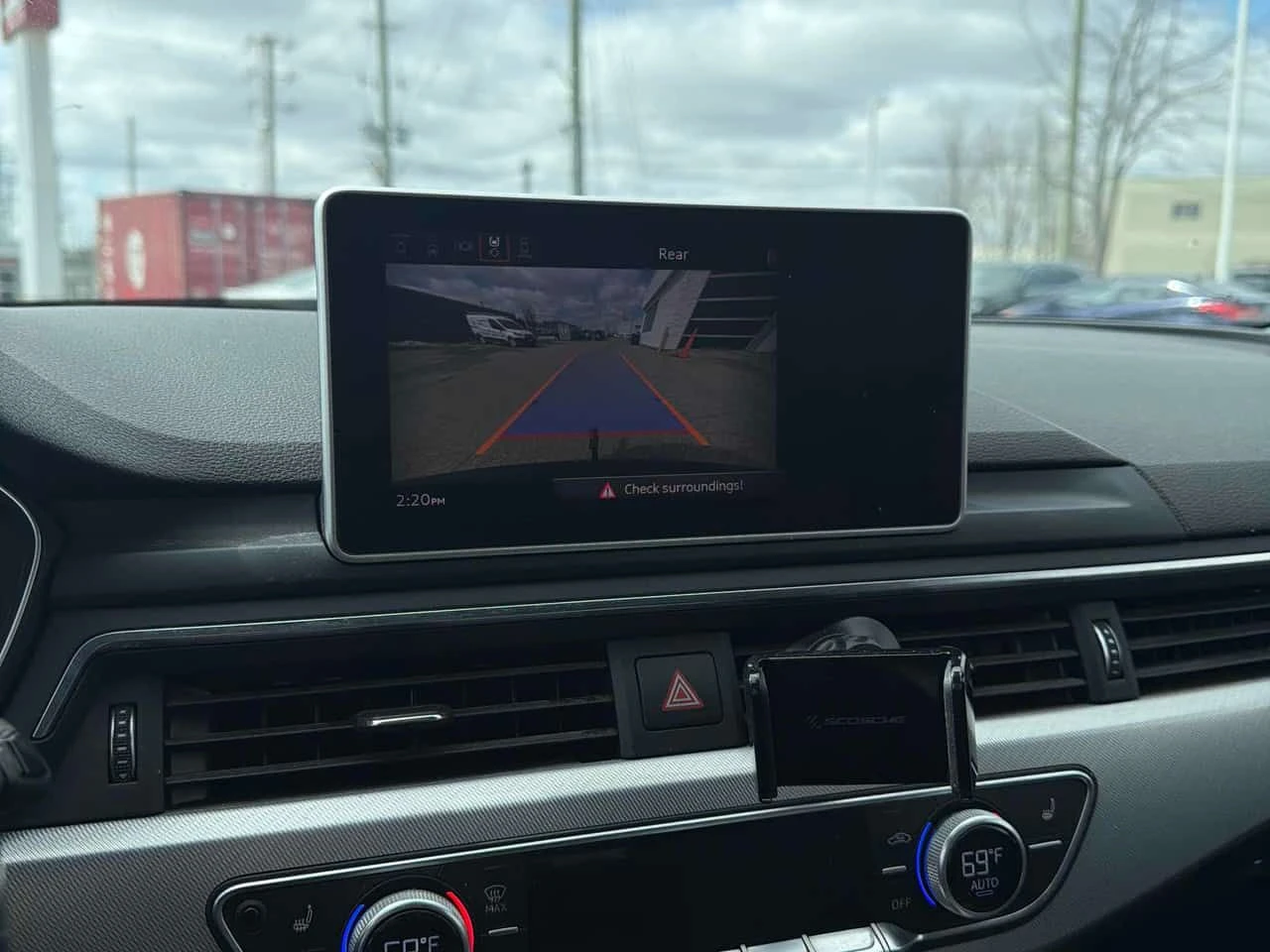 Audi A4 Allroad  Technik/360/B&O/АМБИЕНТНО ОСВЕТЛЕНИЕ , снимка 12 - Автомобили и джипове - 54010064