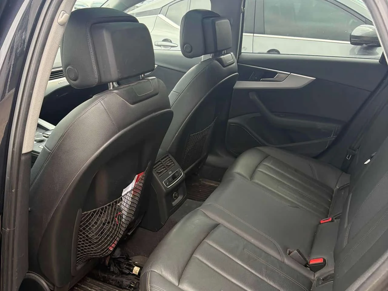 Audi A4 Allroad  Technik/360/B&O/АМБИЕНТНО ОСВЕТЛЕНИЕ , снимка 13 - Автомобили и джипове - 54010064