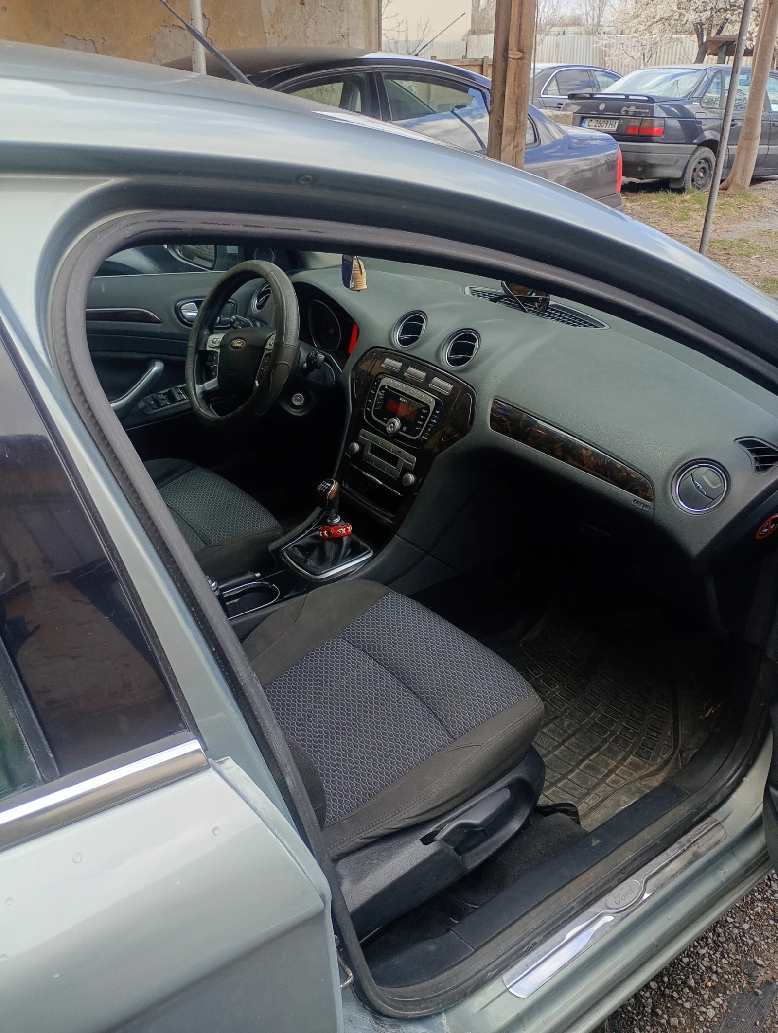 Ford Mondeo MK 4, снимка 4 - Автомобили и джипове - 54075734