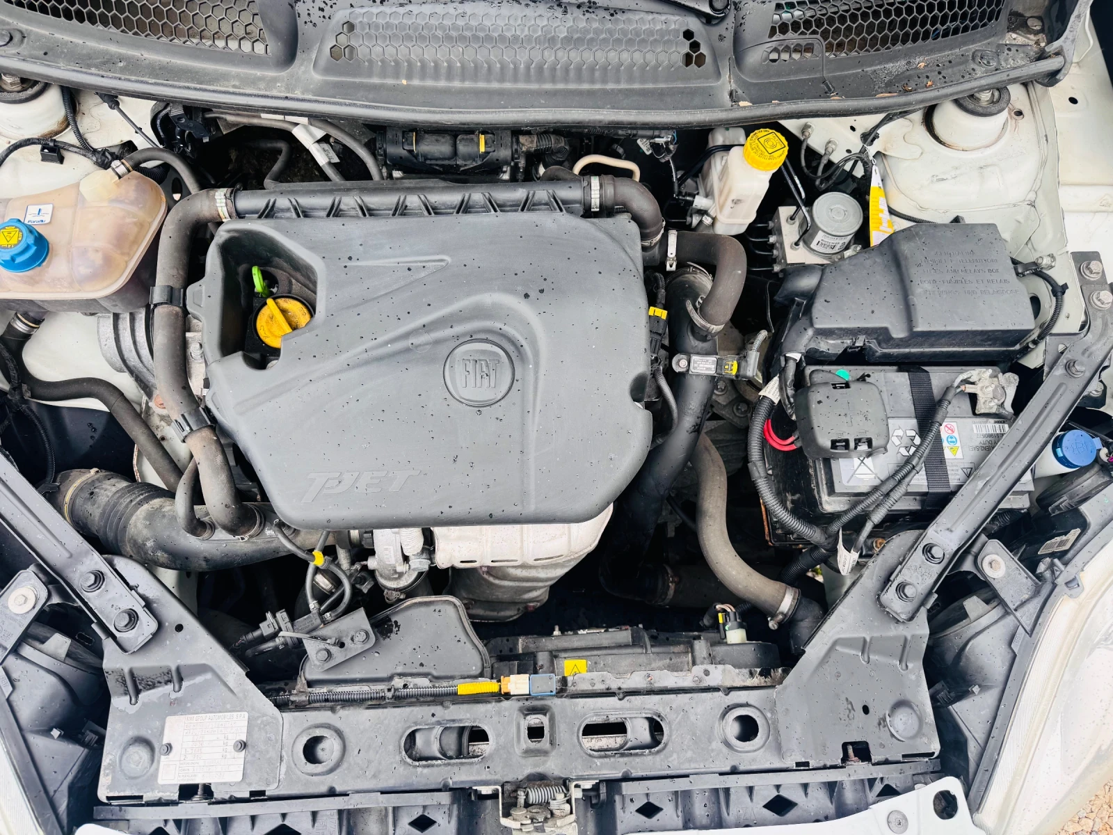 Fiat Bravo 1.4Turbo* TOP* 151000KM* , снимка 12 - Автомобили и джипове - 54150626