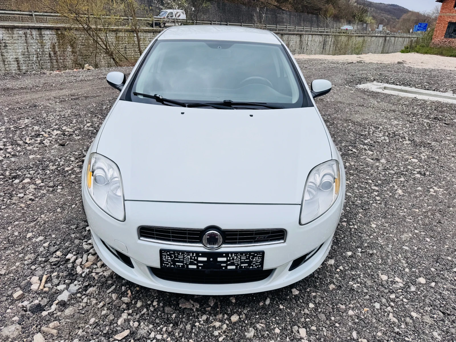 Fiat Bravo 1.4Turbo* TOP* 151000KM* , снимка 3 - Автомобили и джипове - 54150626