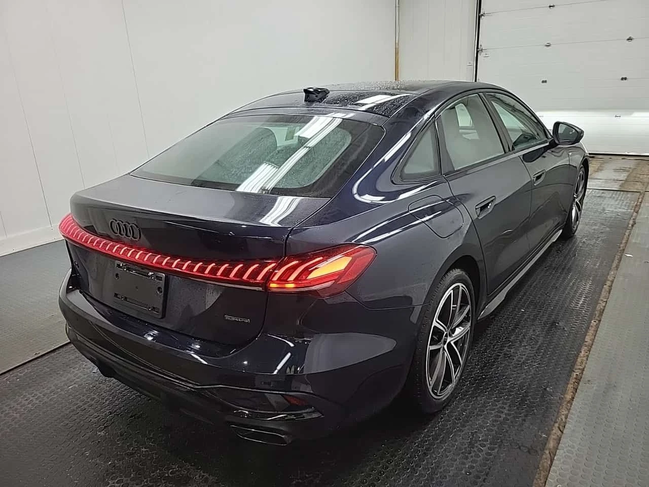 Audi A5 * Progressiv * CARFAX * S LINE * 2 КЛЮЧА * ПАНО, снимка 10 - Автомобили и джипове - 54320651