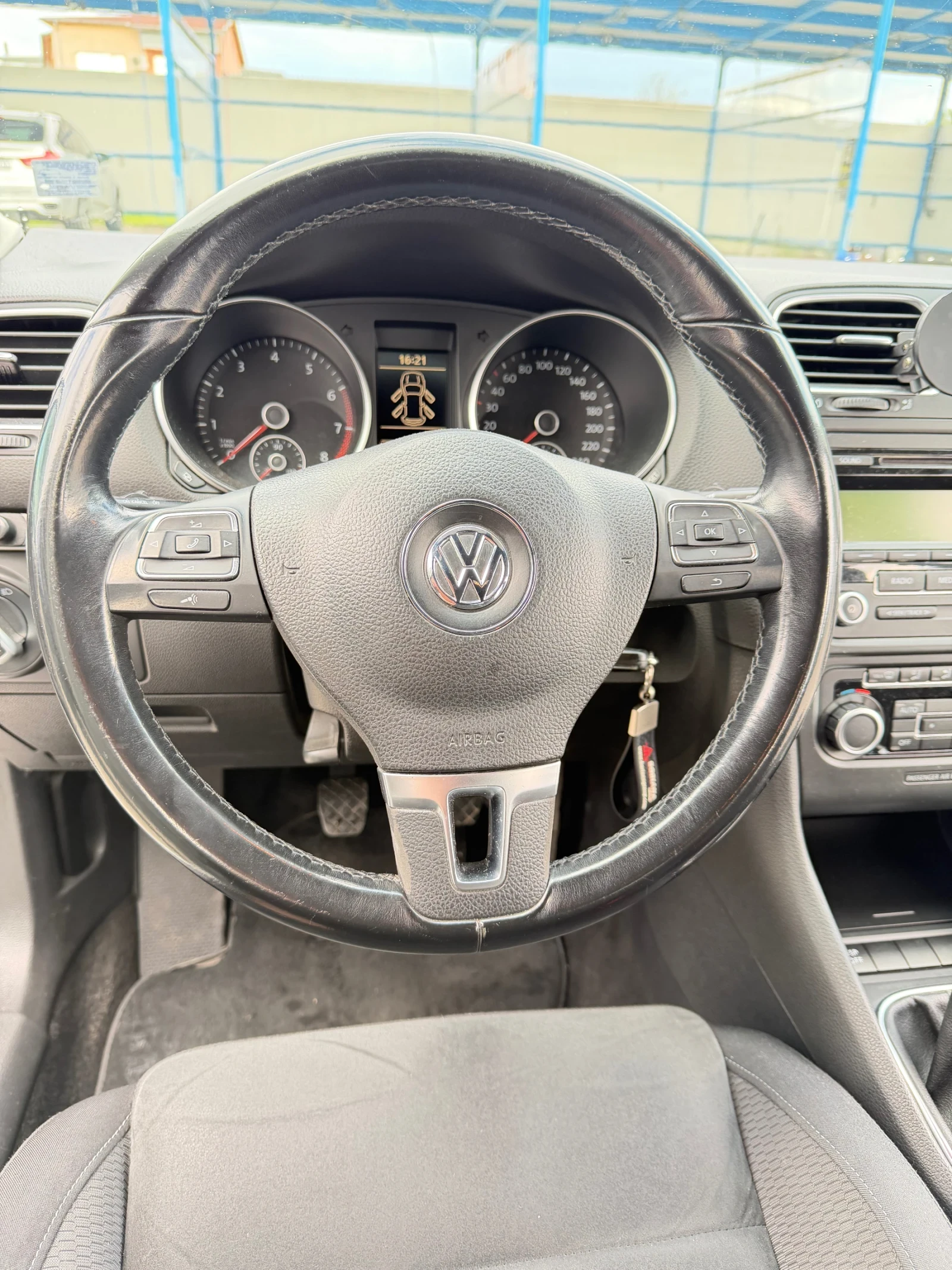 VW Golf Golf 1.4 TSI, снимка 7 - Автомобили и джипове - 54401057