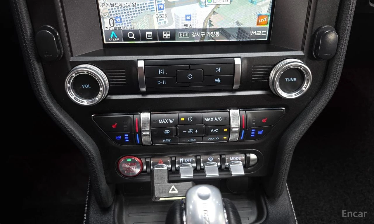 Ford Mustang ECOBOOST* КОЖА* ПОДГРЕВ* ОБДУХВАНЕ* , снимка 12 - Автомобили и джипове - 54555445