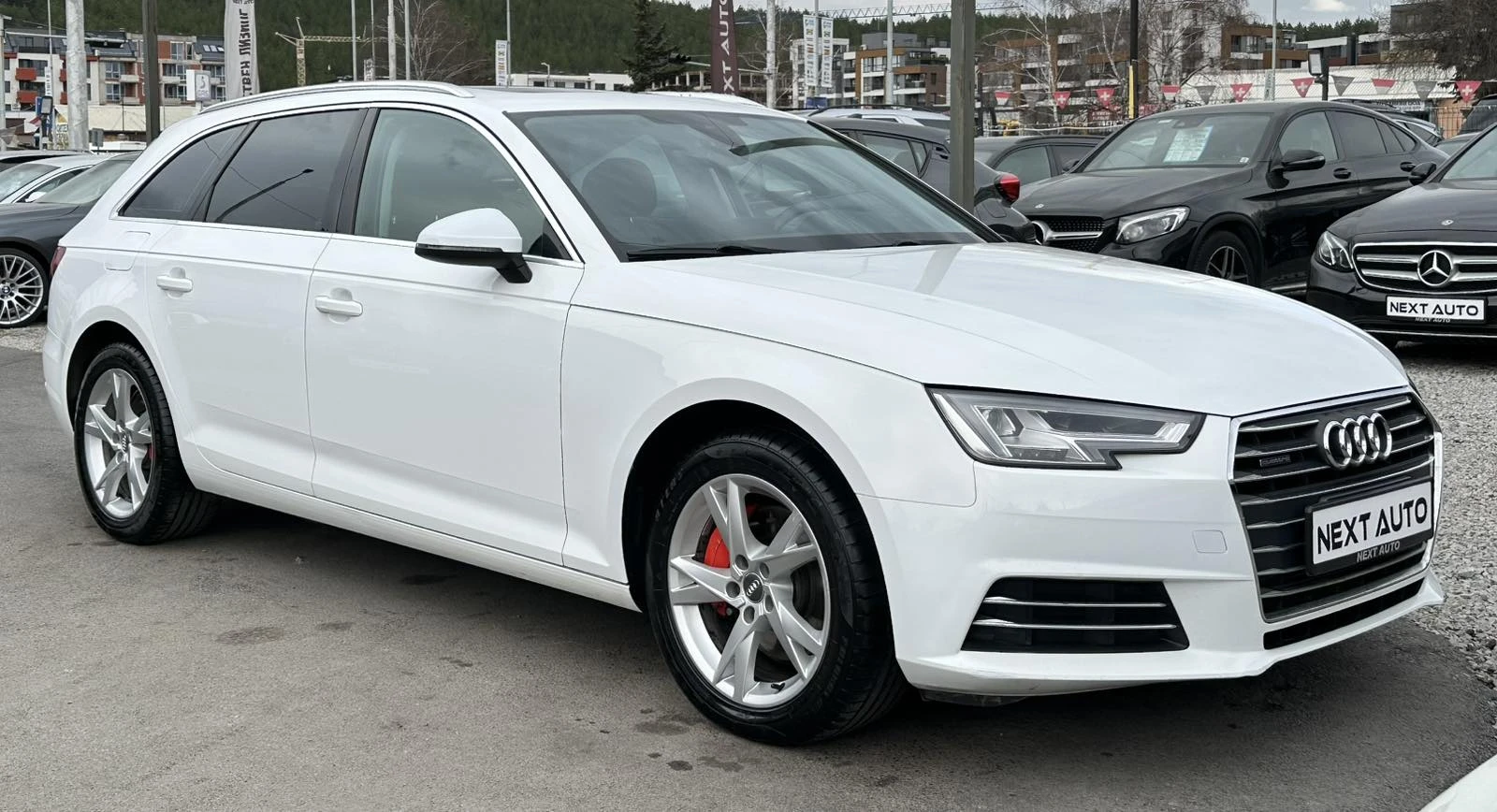 Audi A4 AVANT 3.0D 218HP QUATTRO, снимка 3 - Автомобили и джипове - 54640480