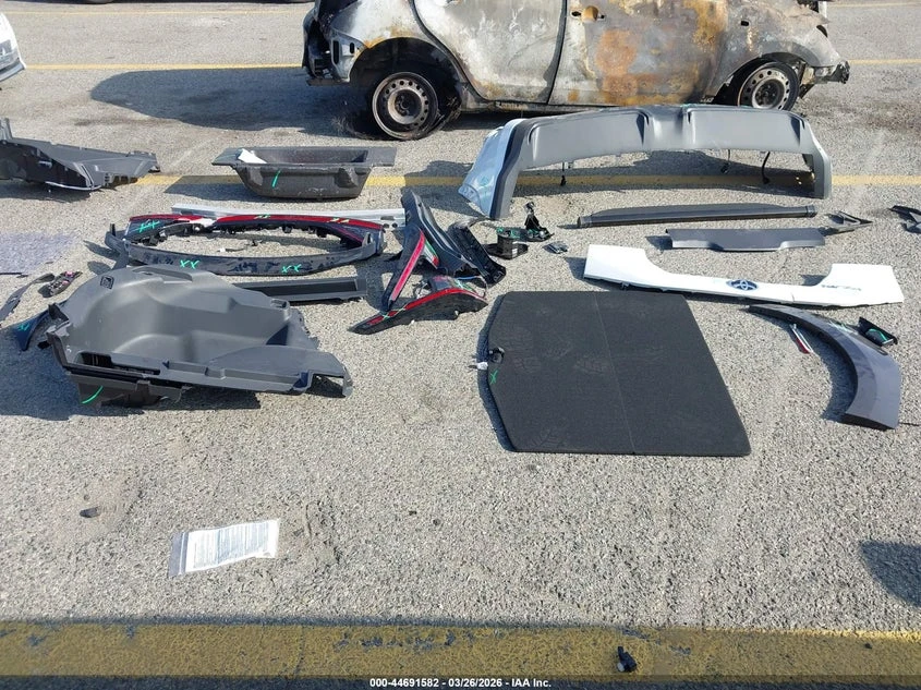 Toyota bZ4X Xle, снимка 12 - Автомобили и джипове - 54668751