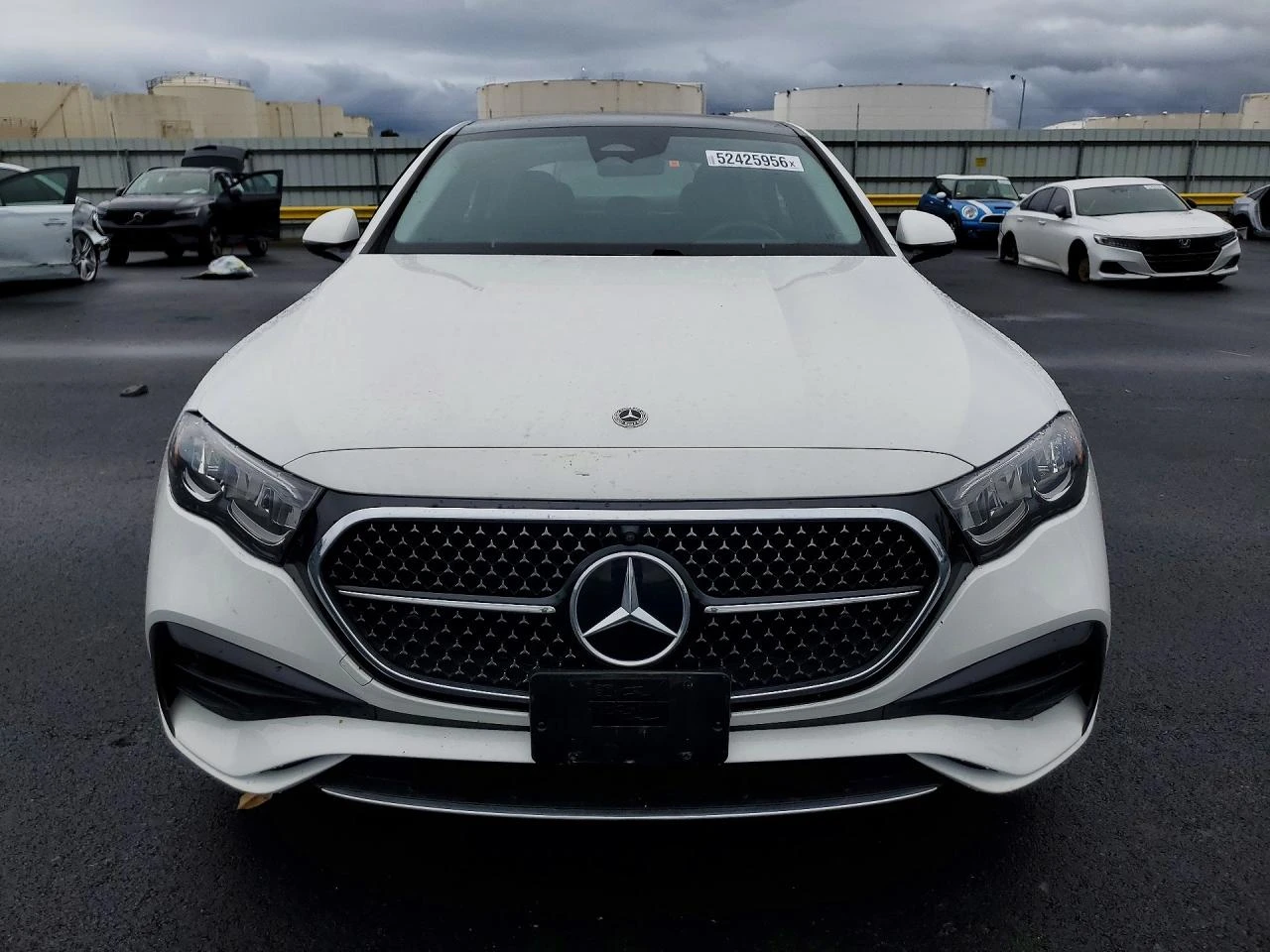 Mercedes-Benz E 350 2.0l 4Matic, снимка 5 - Автомобили и джипове - 54672949