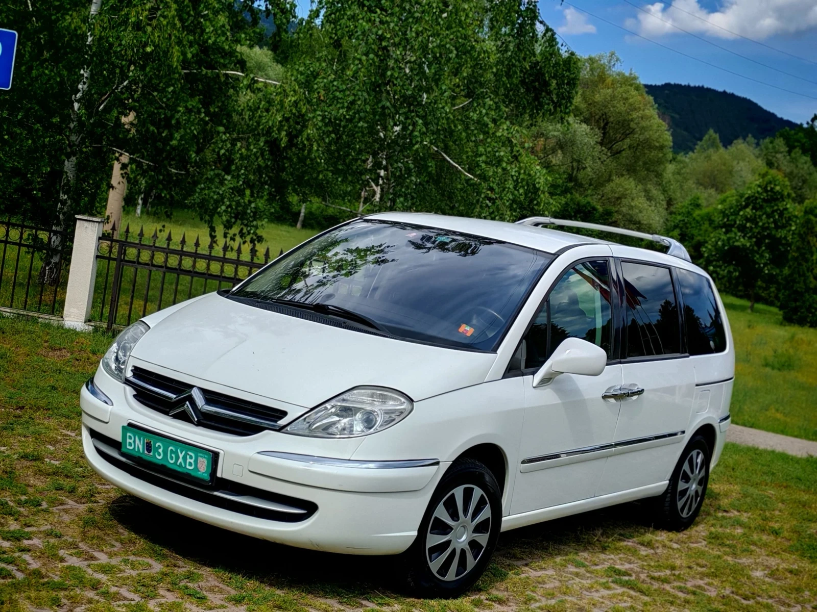 Citroen C8 2.0HDI(136)* FACELIFT* 6-СКОРОСТИ* 7-МЕСТА* , снимка 2 - Автомобили и джипове - 54766072