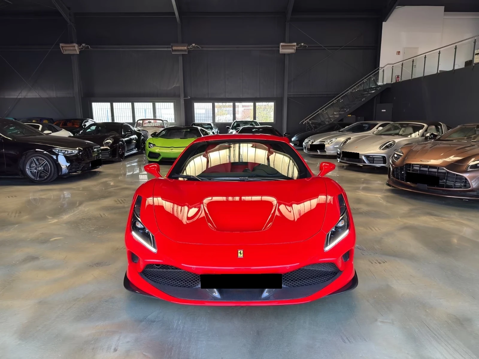Ferrari F8 TRIBUTO / JBL / LIFT / CARBON / CAMERA / DISPLAY | Mobile.bg � ����������� 2